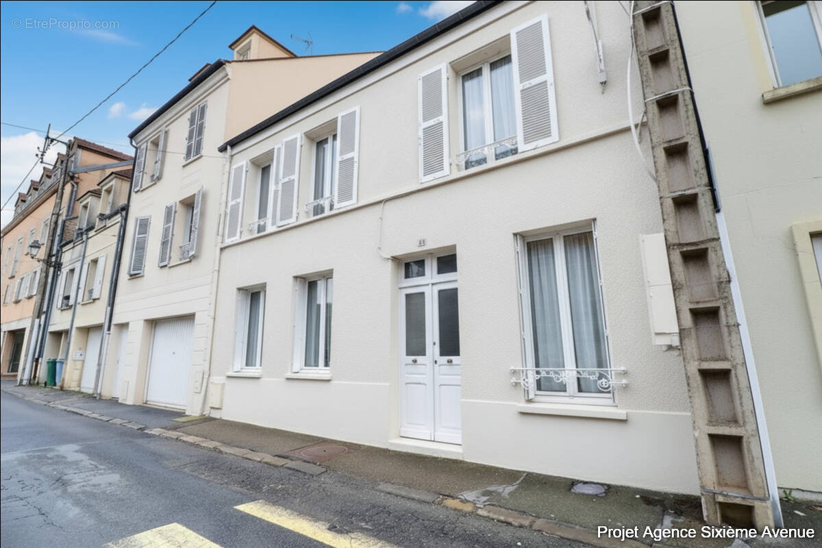 Maison à RAMBOUILLET