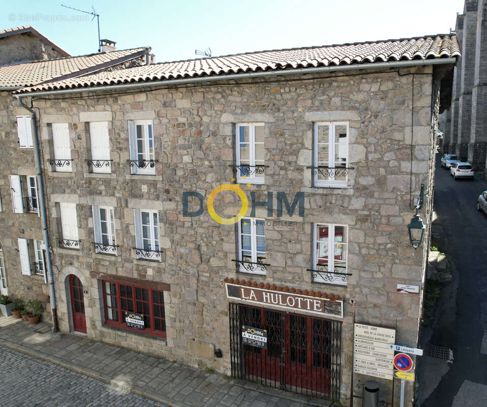Appartement à LA CHAISE-DIEU