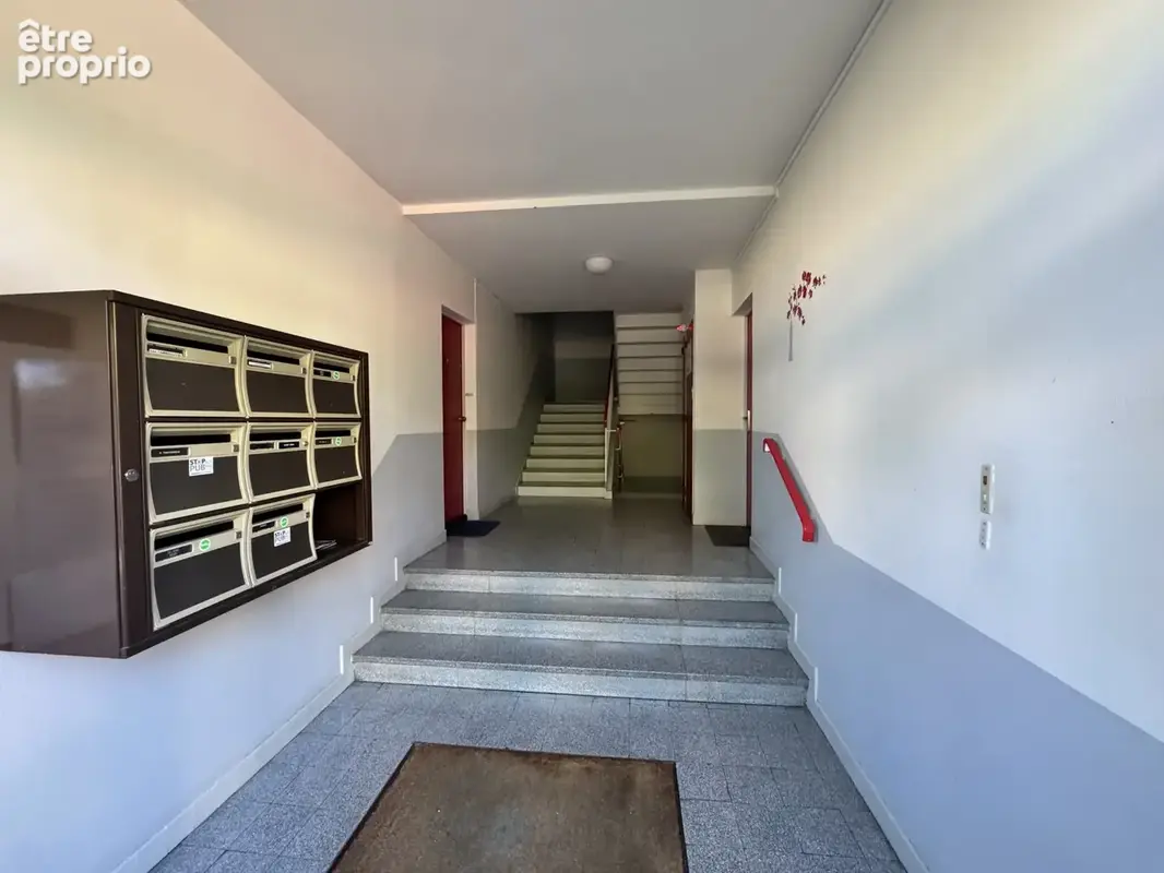 GUILHERAND-GRANGES   T3 de 60 m2 avec terrasse, loggia et cave - photo 14