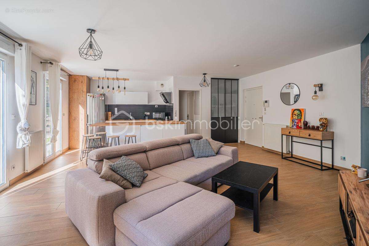 Appartement à SEYSSINS