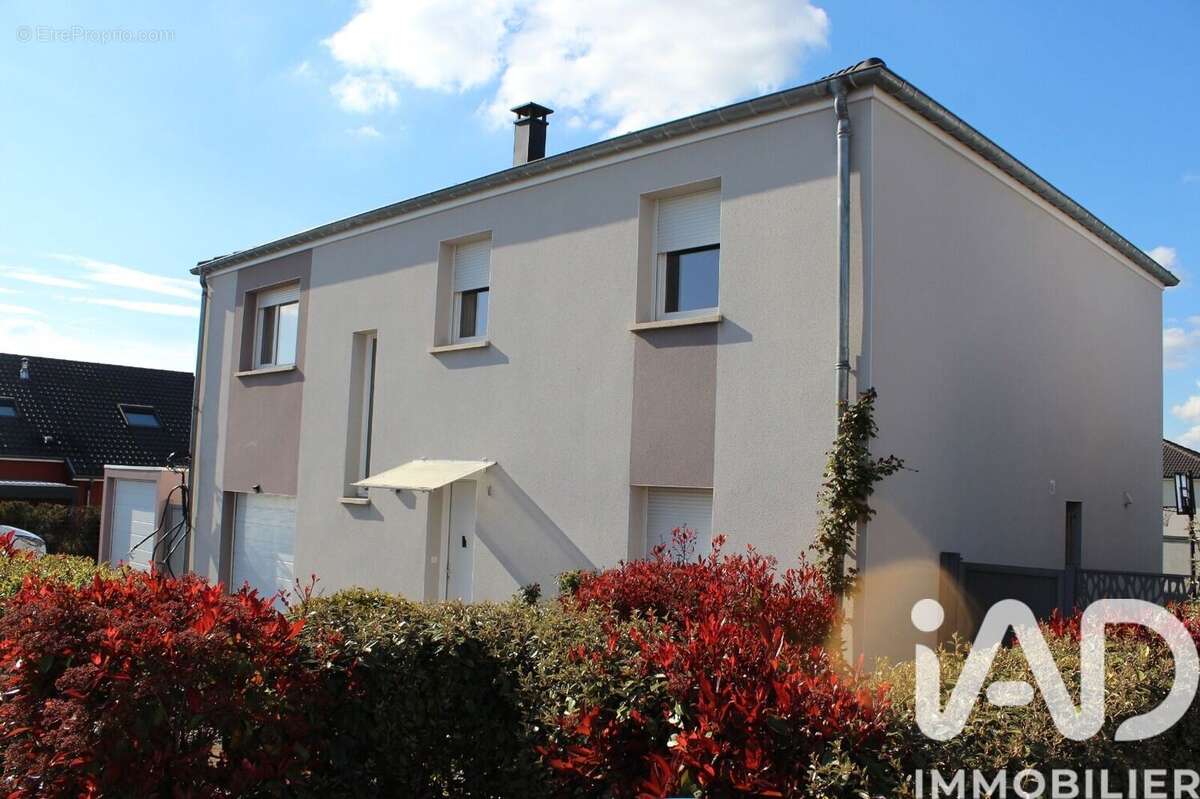 Photo 2 - Maison à METZERVISSE