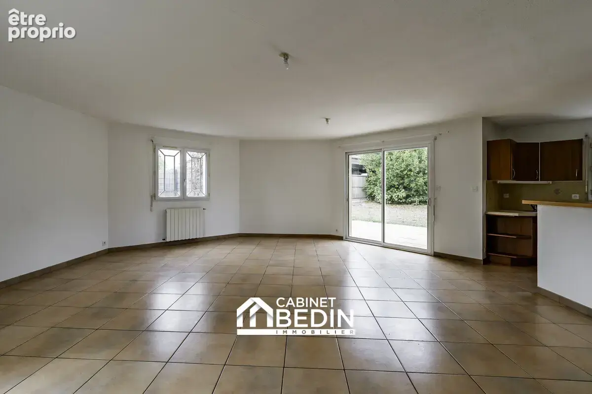 Maison 5 pièces 135 m² à vendre à Le Haillan (33185) - photo 2