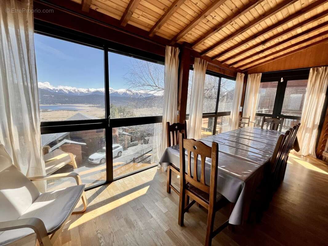 Maison à LES ANGLES