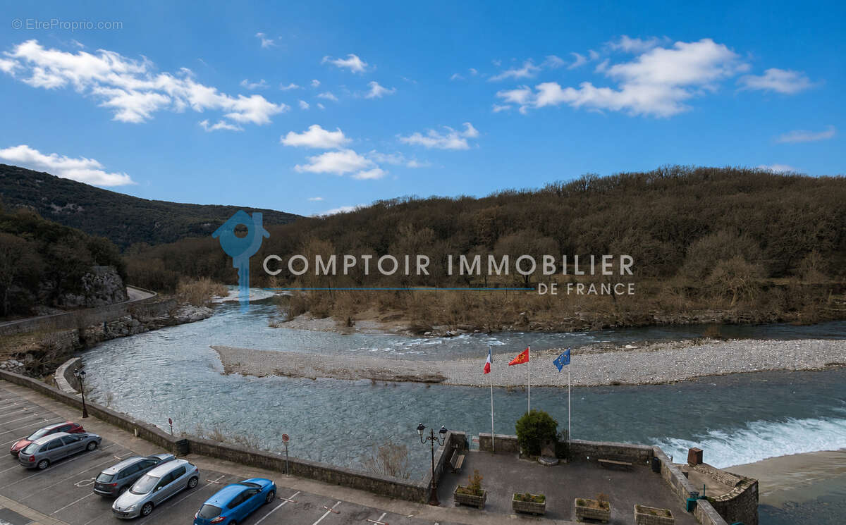 Appartement à LAROQUE