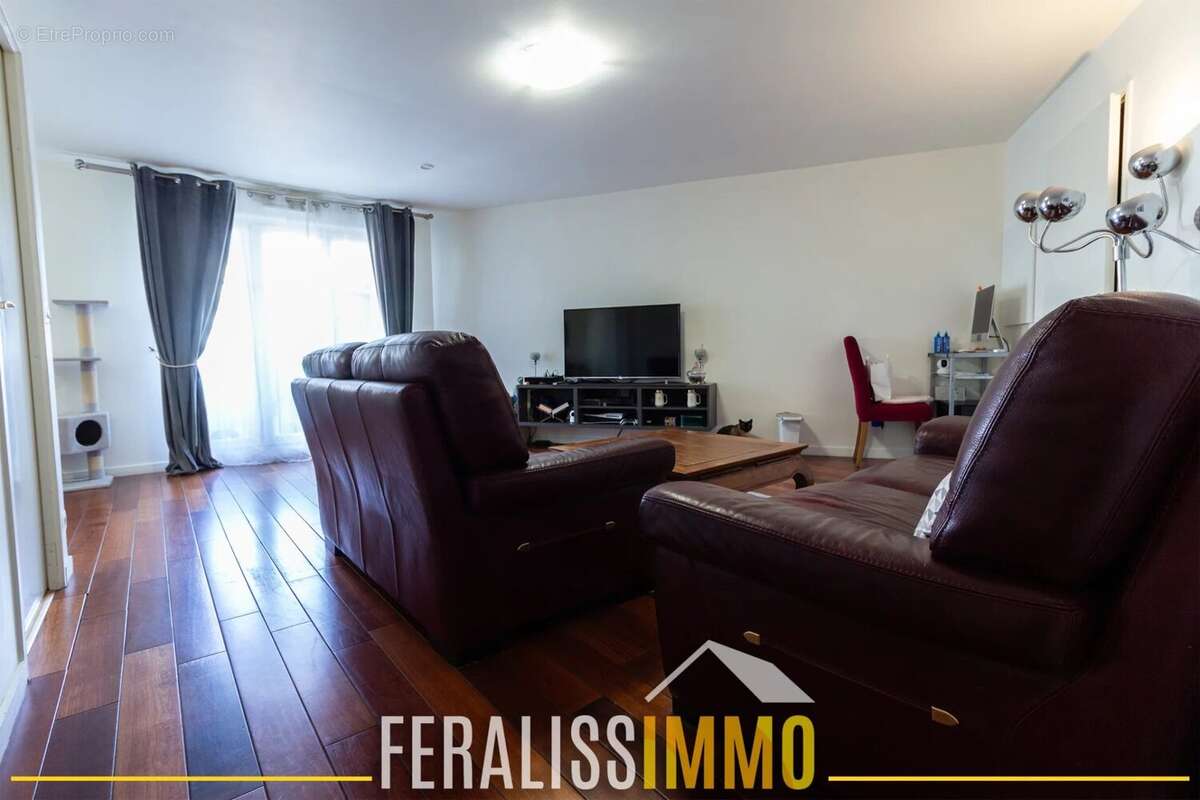 Appartement à VAUREAL