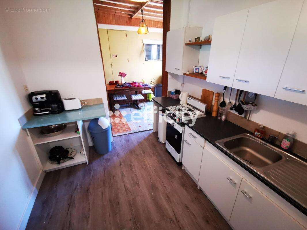 Maison 112 m² à Landelles-Et-Coupigny  - photo 24