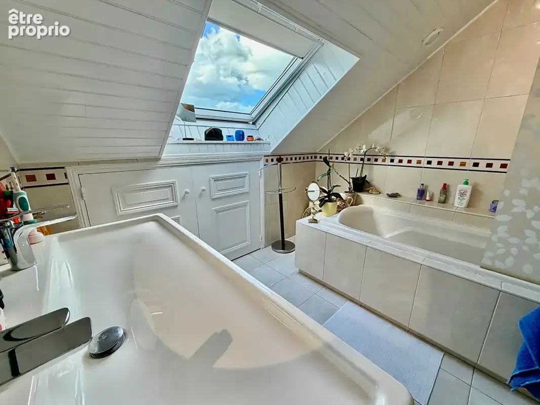 Maison d'exception 4 CHAMBRES  Orvault - Secteur Bois Raguenet - photo 14