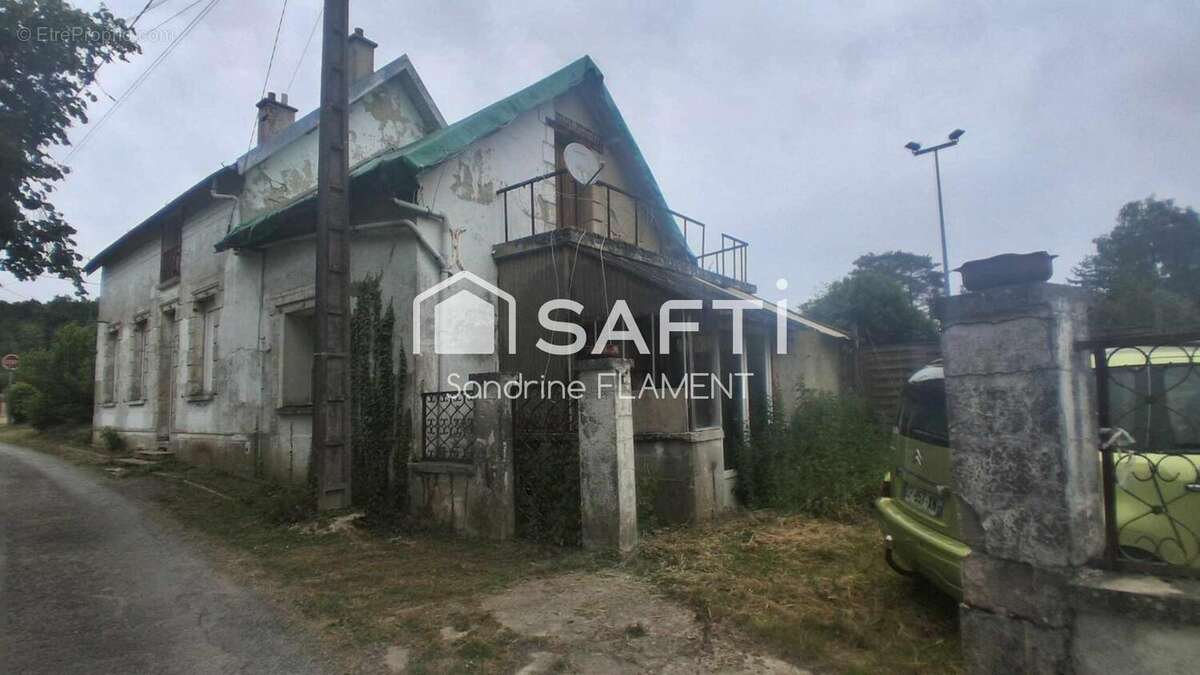 Photo 2 - Maison à COUCY-LA-VILLE