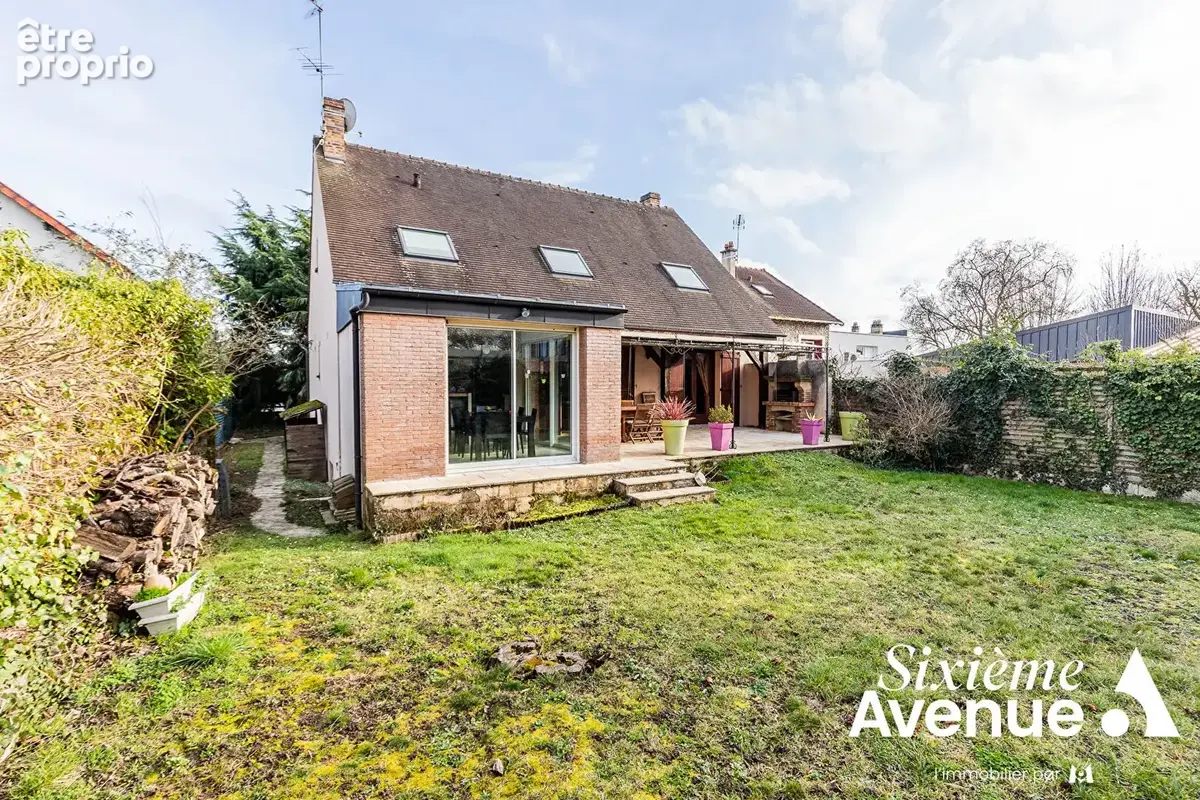 Maison individuelle disposant de 5 chambres, édifiée sur un sous-sol total! - photo 10