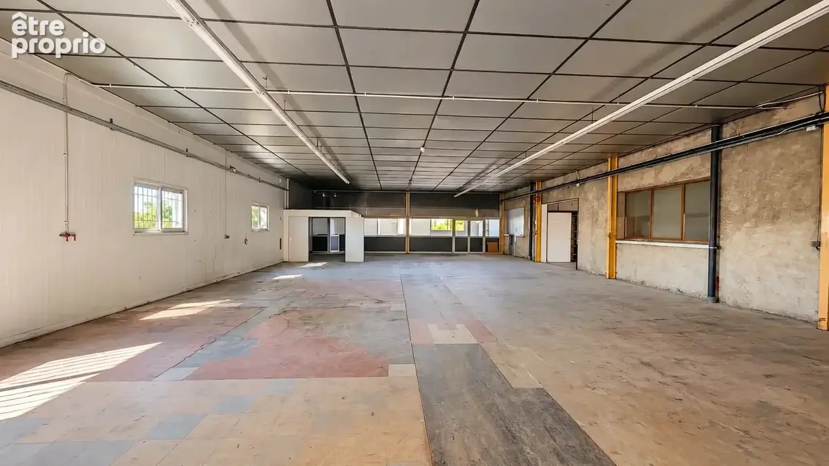 Bâtiment d’activité 756 m² – Entrepôts, Ateliers, stockage – Bayet - photo 11