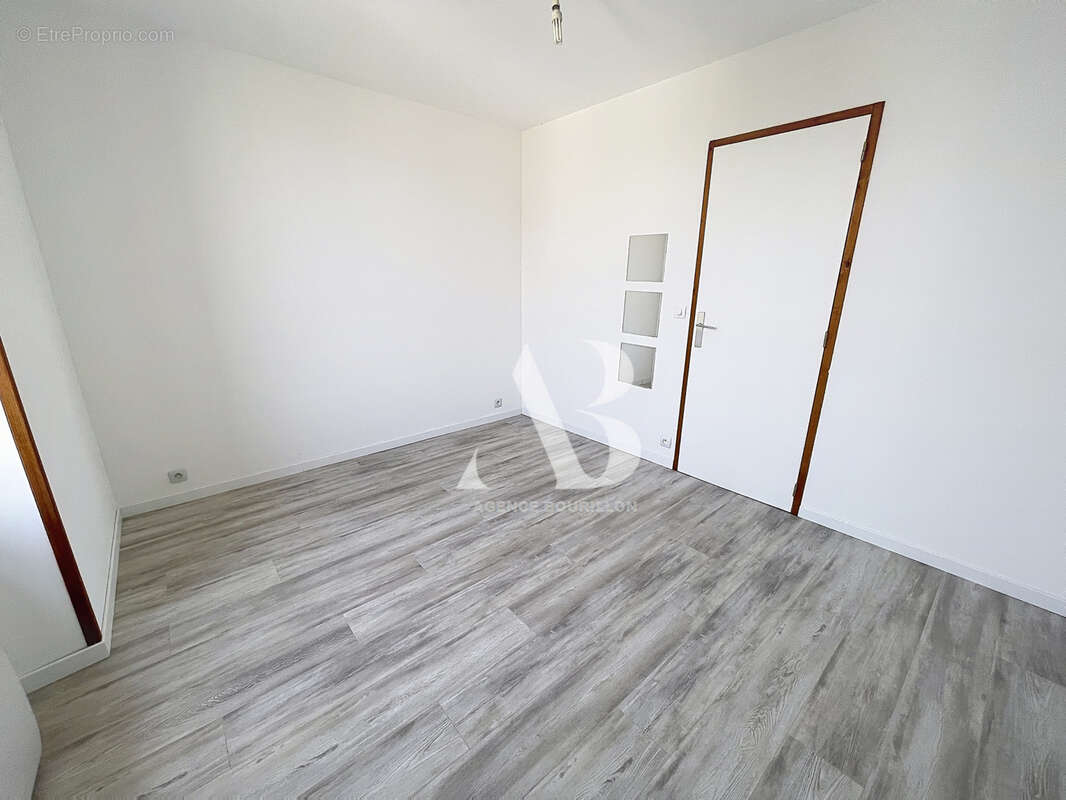 Appartement de type 3 à GUIGNES - photo 6