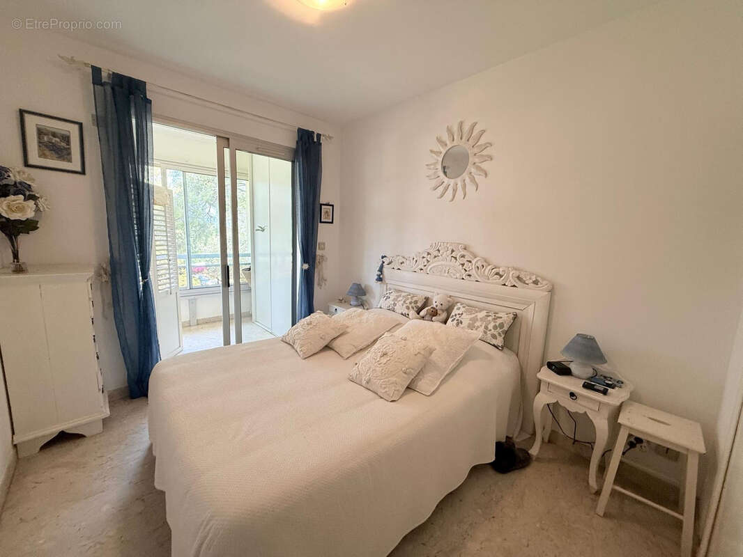 Appartement à SANARY-SUR-MER