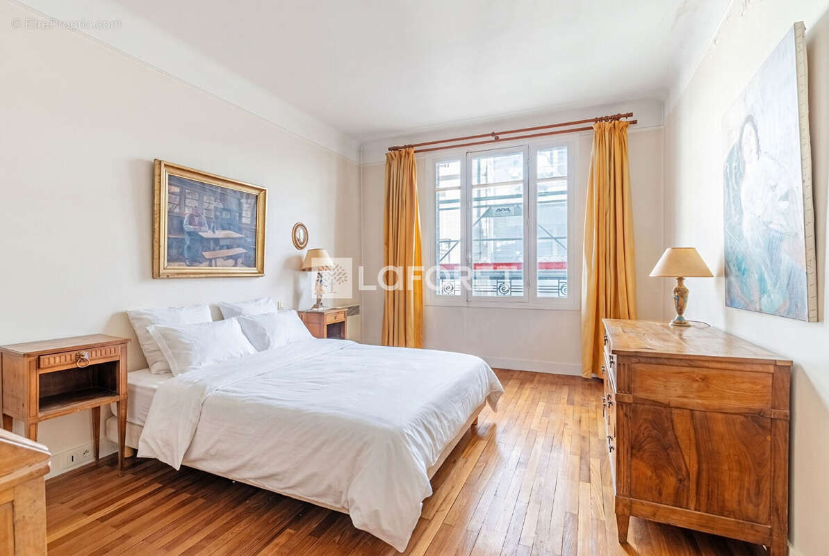 Etage eleve - traversant - balcon - vue degagee - profession liberale - photo 4
