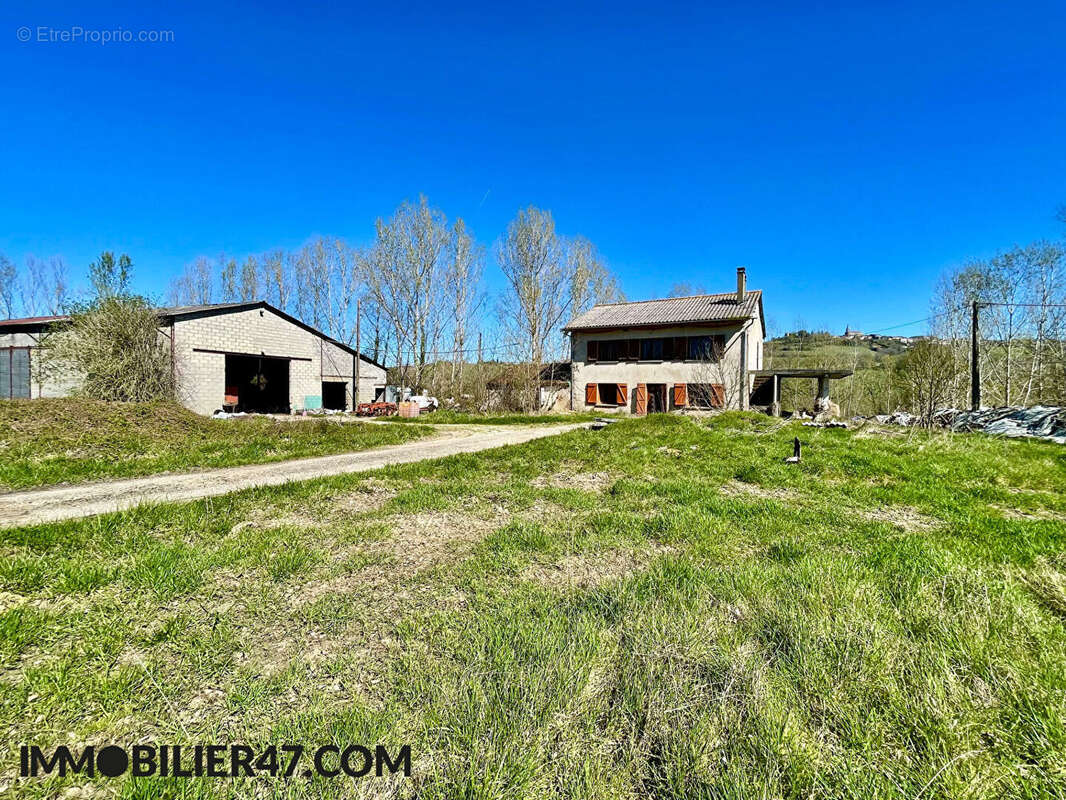 Maison à SAINT-SARDOS