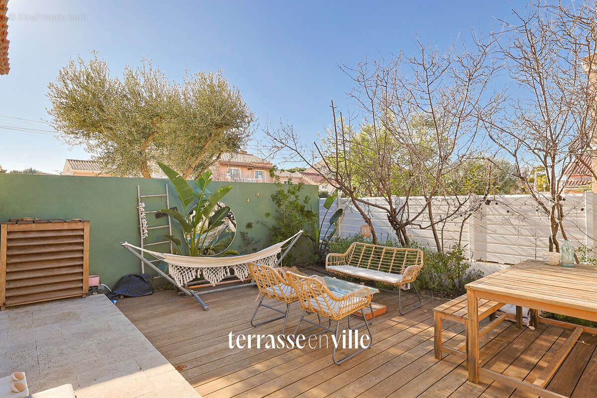 Maison à SIX-FOURS-LES-PLAGES