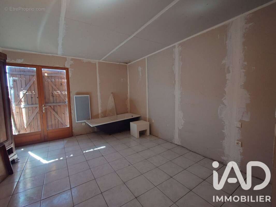 Photo 8 - Maison à AZAT-LE-RIS