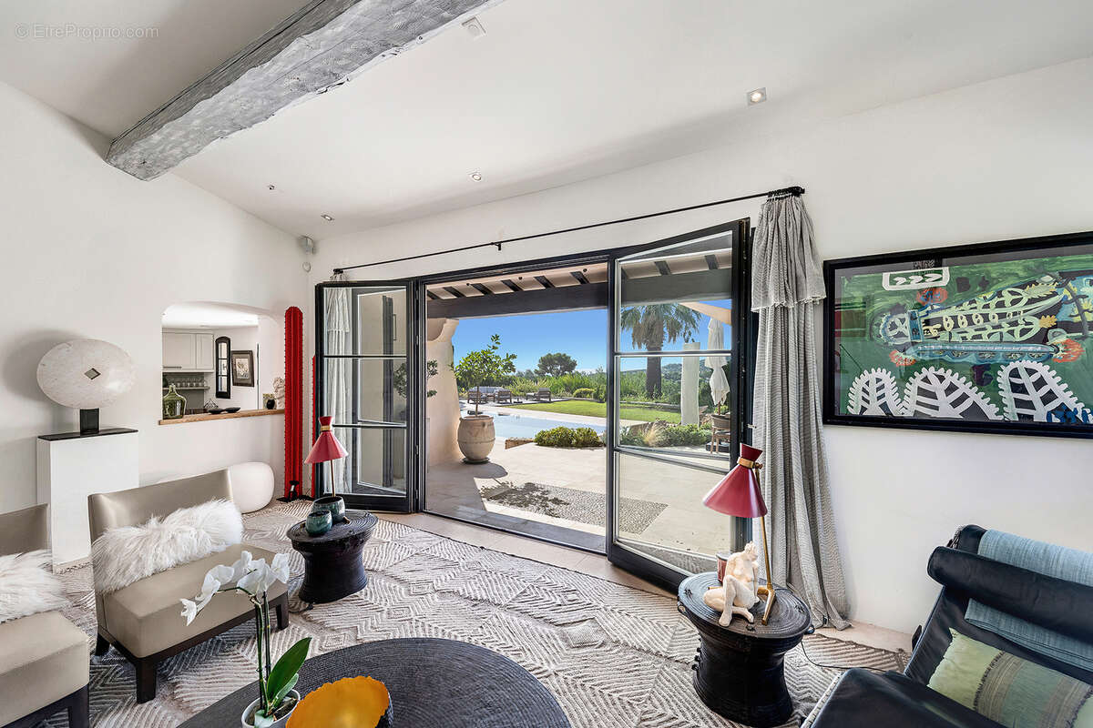 Appartement à FREJUS