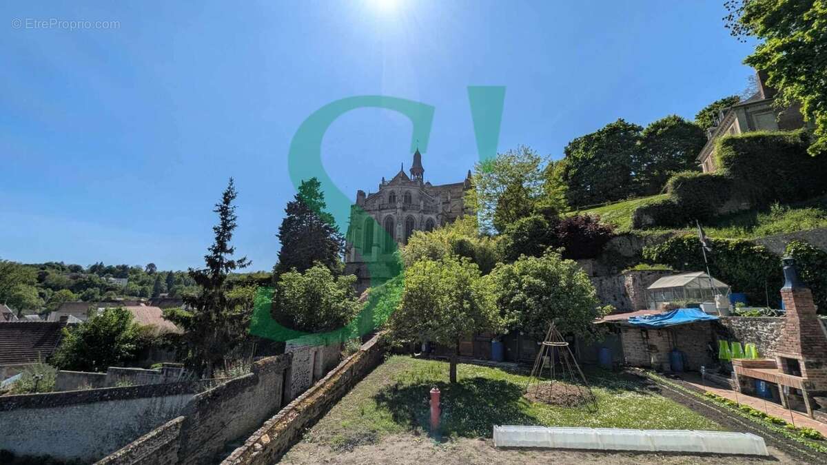 Maison à CHAUMONT-EN-VEXIN