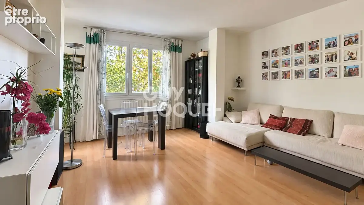 Photo Appartement à Fontenay-Sous-Bois au prix de 327 608€