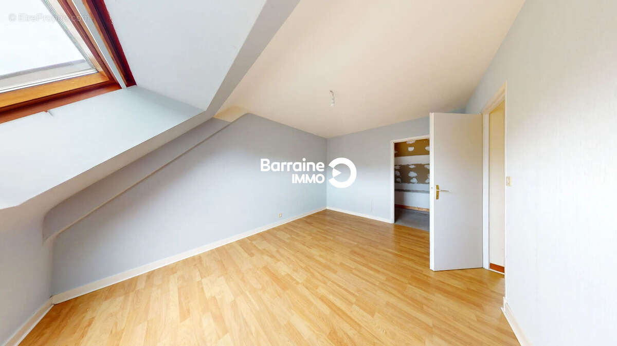 Entre terre et mer, votre futur havre de paix vous attend ! A VENDRE Maison 5 pièces à Moëlan-sur-Mer, à 500m de la mer - photo 17