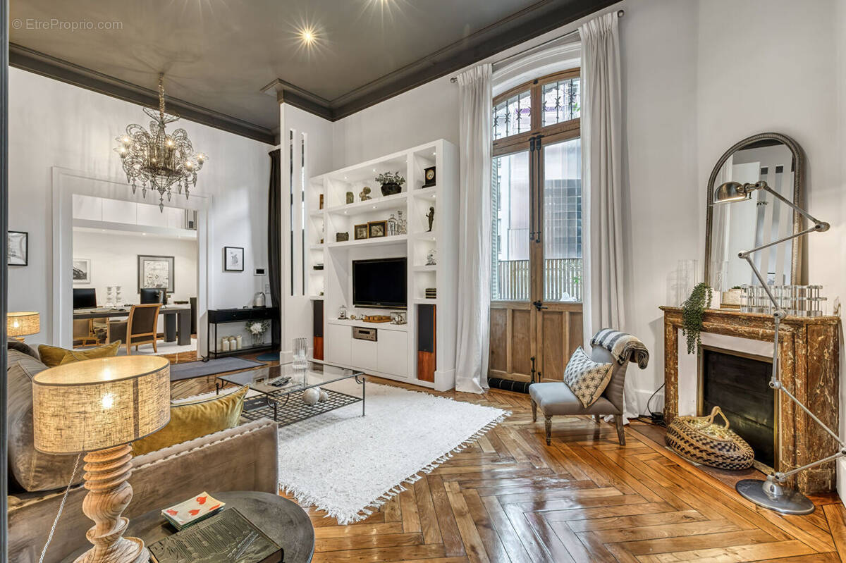 Appartement à AIX-LES-BAINS