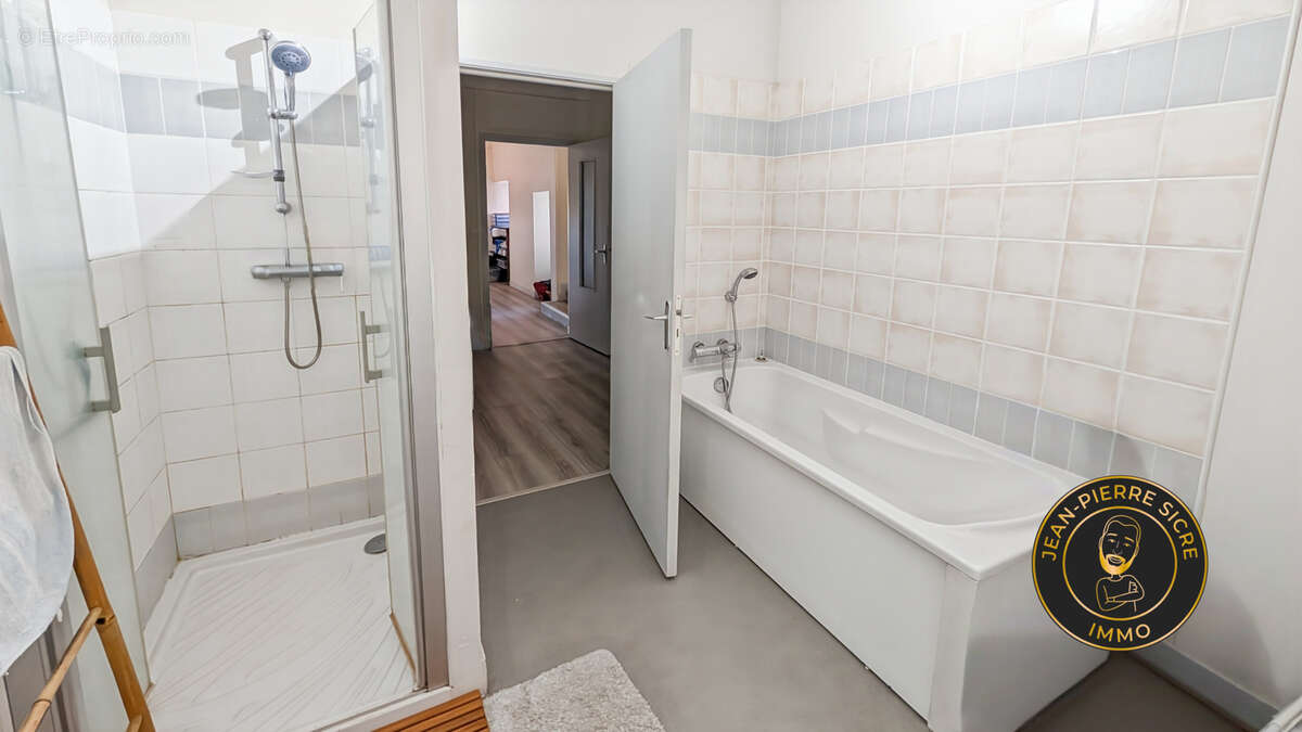 Maison à CINTEGABELLE