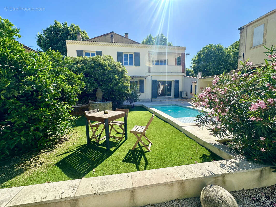 Maison à SALON-DE-PROVENCE