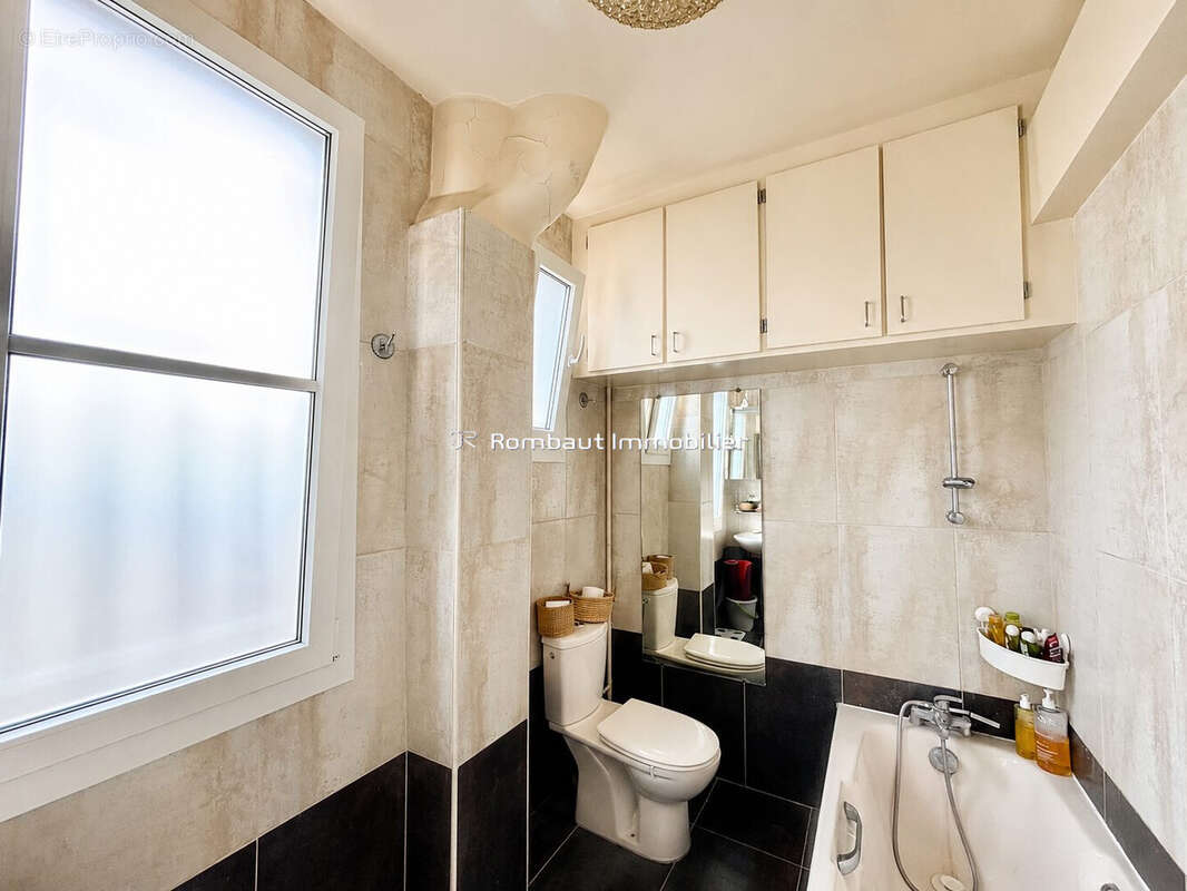 Appartement à PARIS-4E