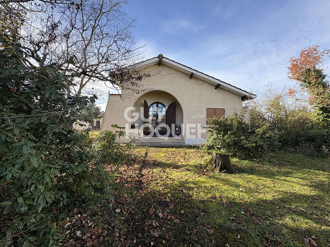 Maison à VILLENAVE-D&#039;ORNON