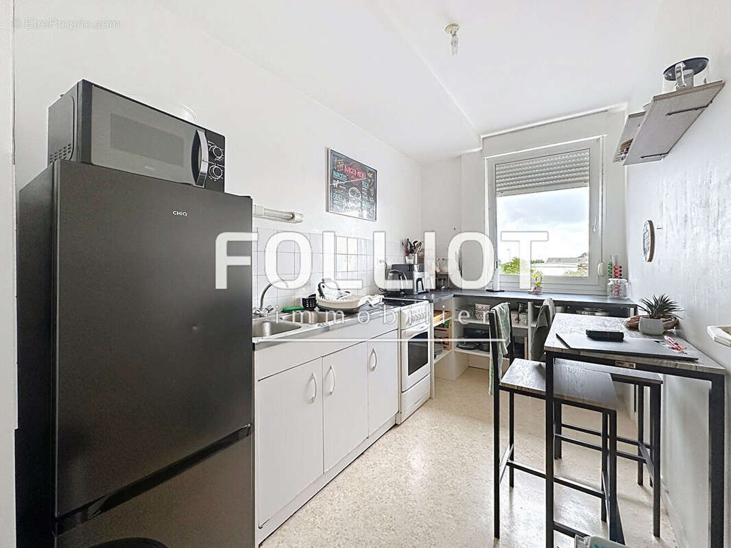 Appartement à DONVILLE-LES-BAINS
