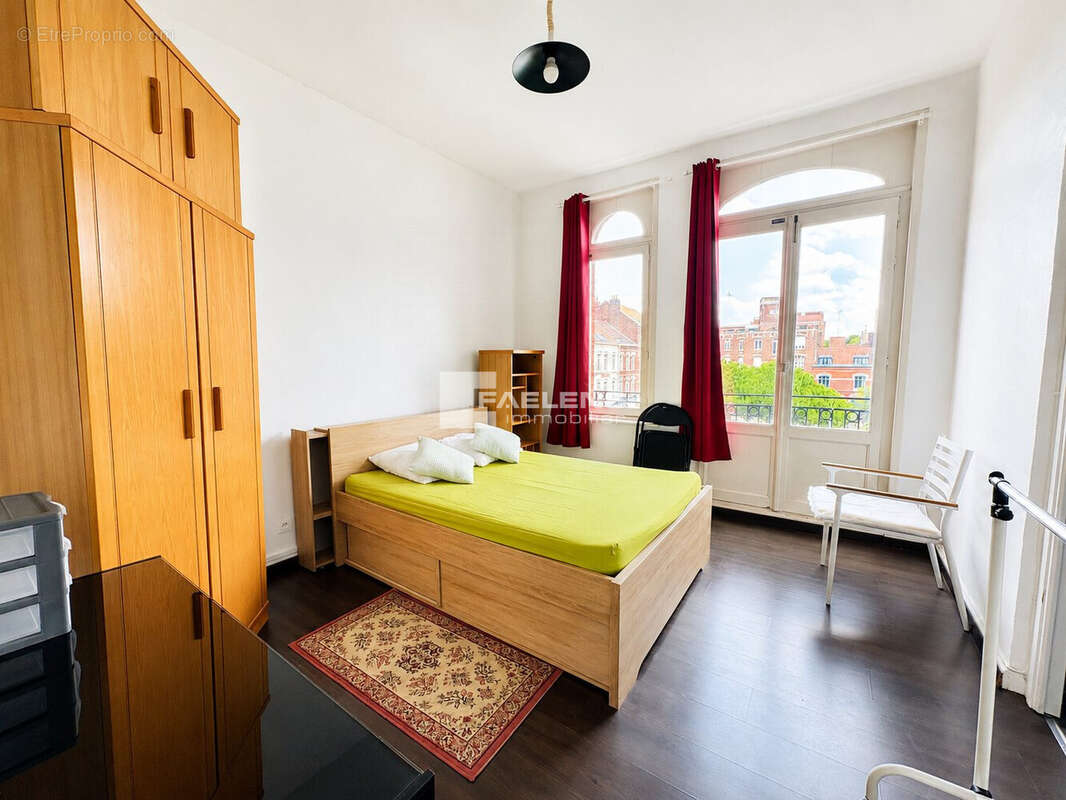 Appartement 37 m² à Lille  - photo 2