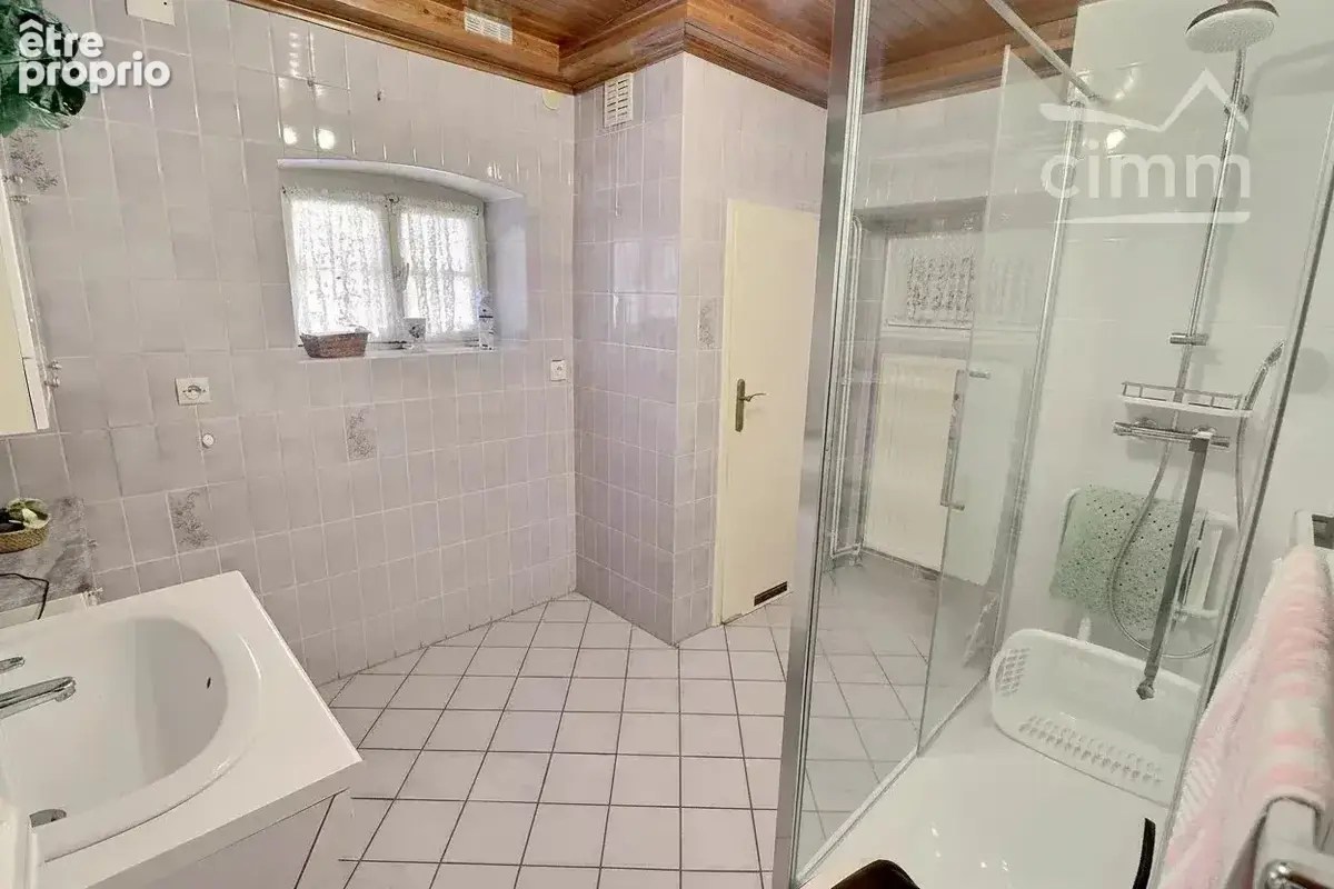 Maison mitoyenne à rénover de 83.73 m² avec jardin à PETITE ROSSELLE - photo 6