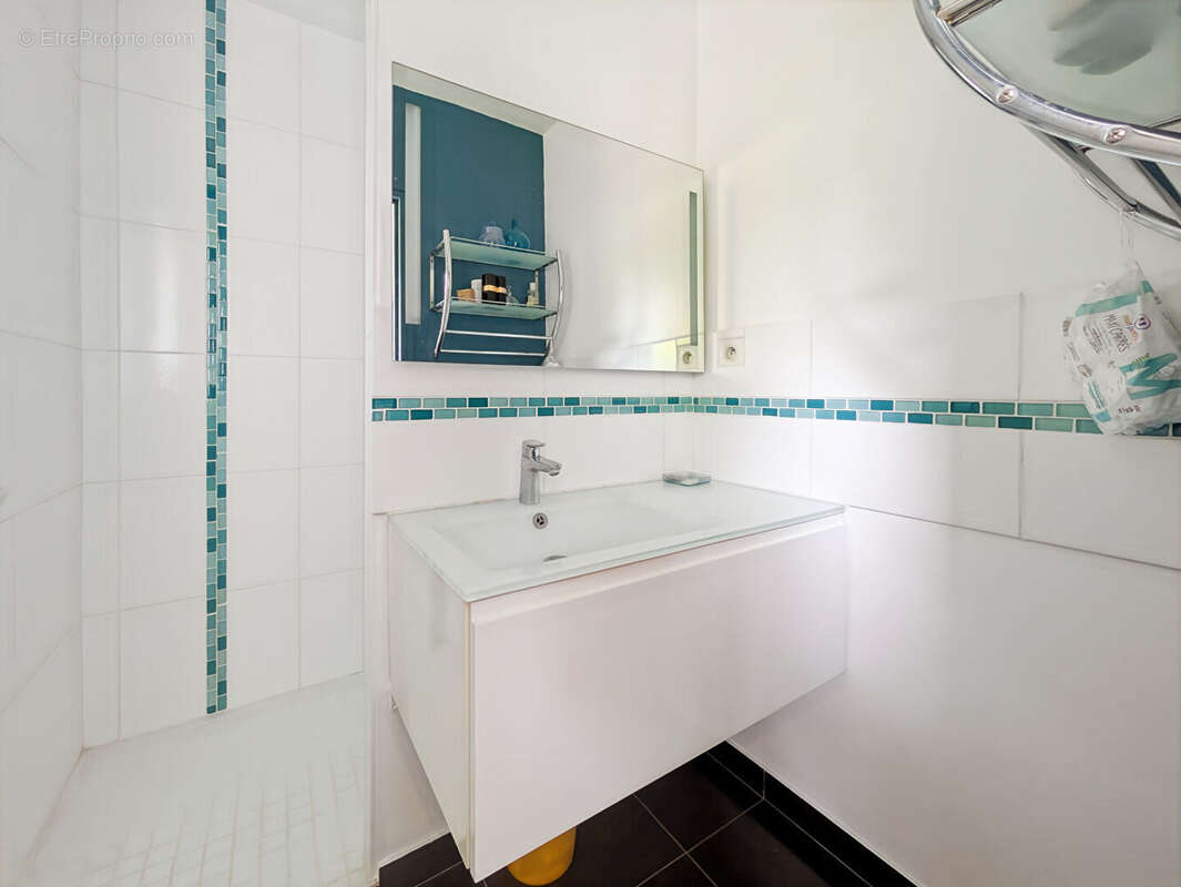 Maison à SAINT-GONDRAN