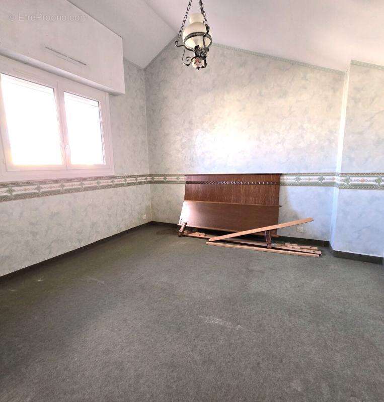 Maison à SAINTE-LUCE-SUR-LOIRE