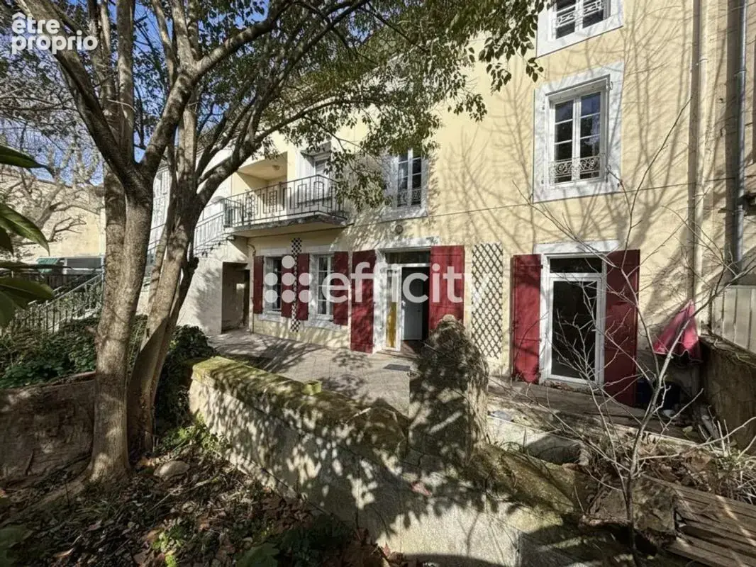 Maison à SUZE-LA-ROUSSE