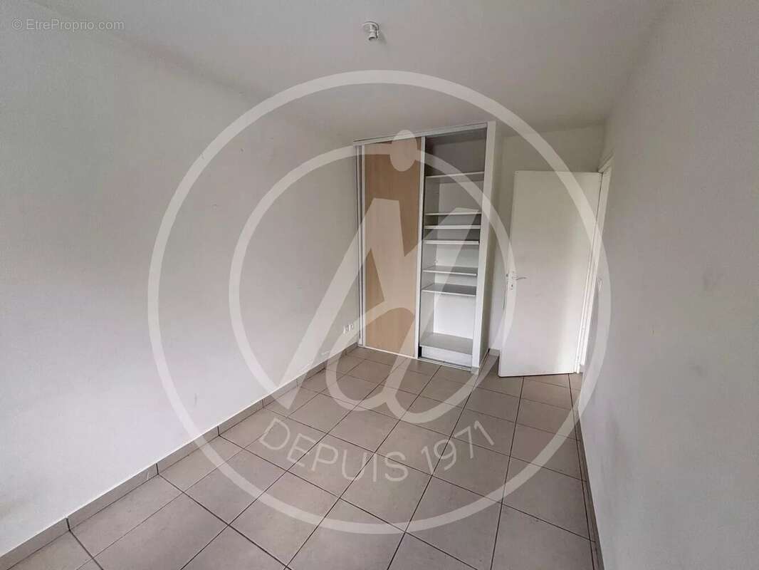 Maison à PETIT-BOURG