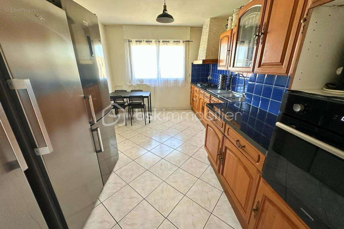Appartement à CLICHY-SOUS-BOIS
