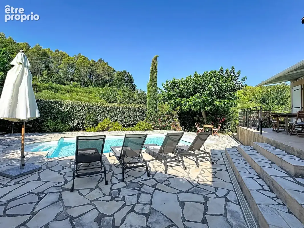 villa 4 pièces de 135m2 - photo 2