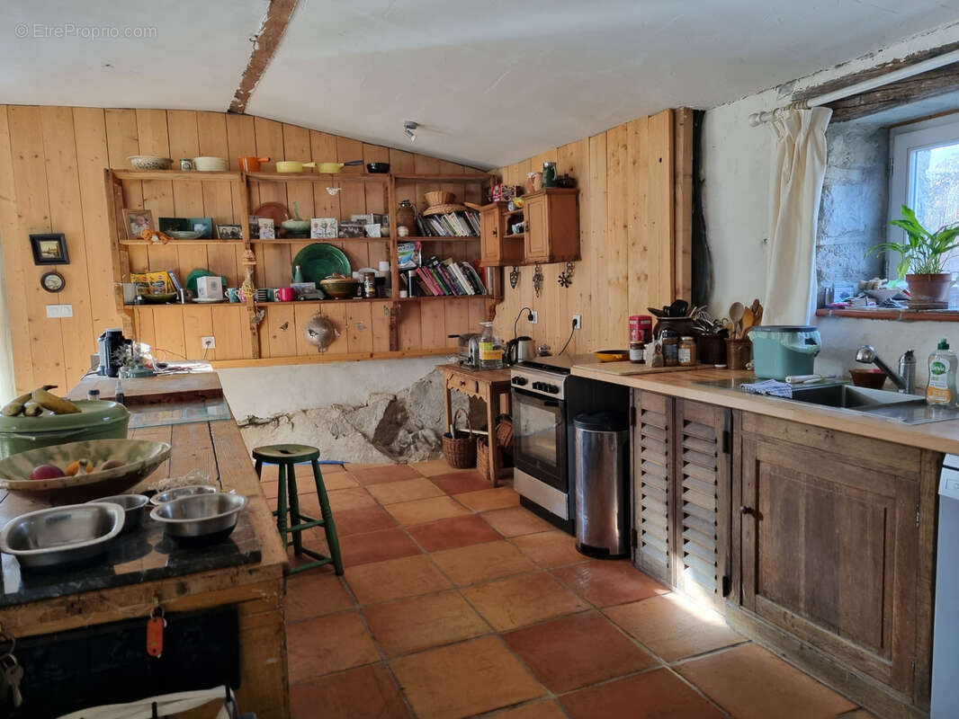 Propriété avec terrain - photo 7