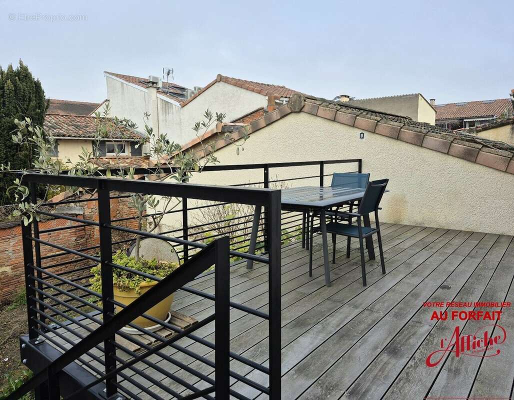 Maison à BRUGUIERES