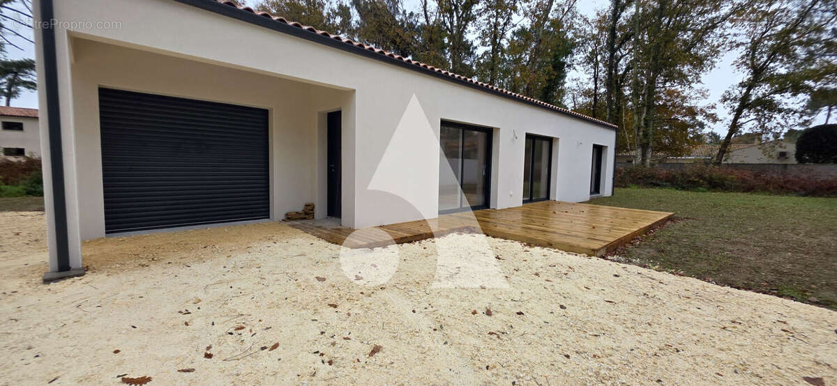 Maison à LA TREMBLADE