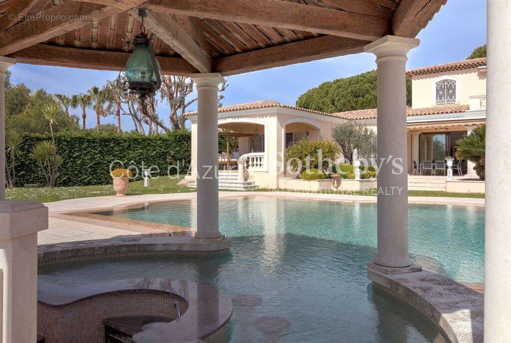 Maison à ANTIBES
