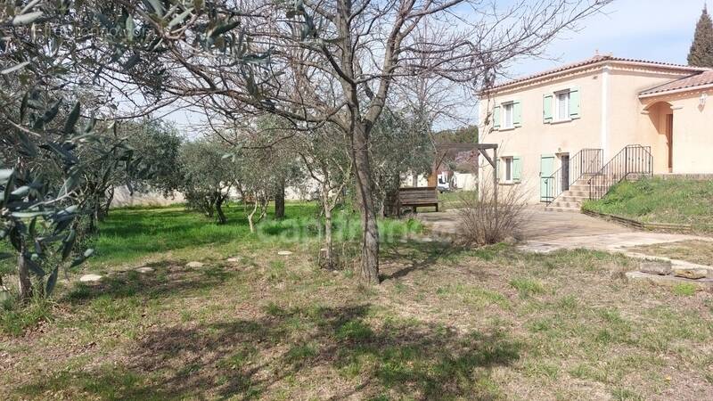 Maison à CHATEAURENARD