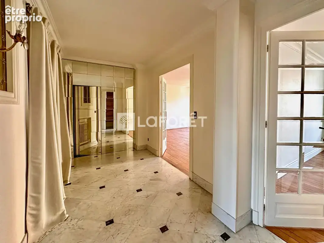 Appartement Grenoble 5 pièce(s) 130.30 m2 - photo 5