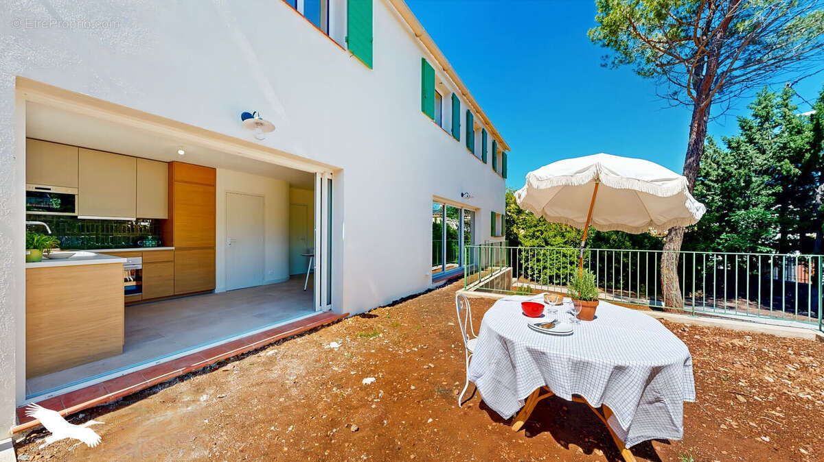 Maison à MARSEILLE-9E