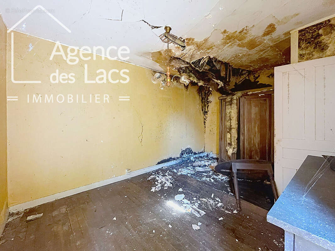 Ensemble immobilier composé de 2 maisons à rénover - photo 4