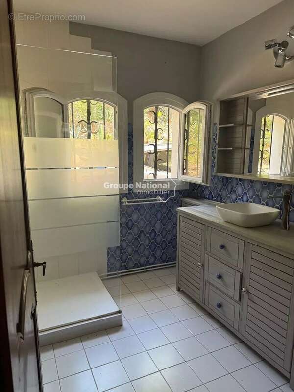 Appartement à SANARY-SUR-MER