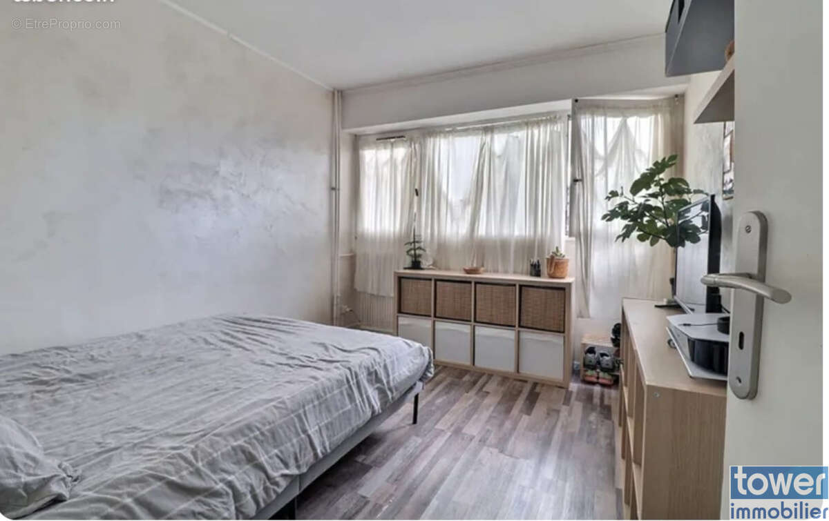 Appartement à CHENNEVIERES-SUR-MARNE