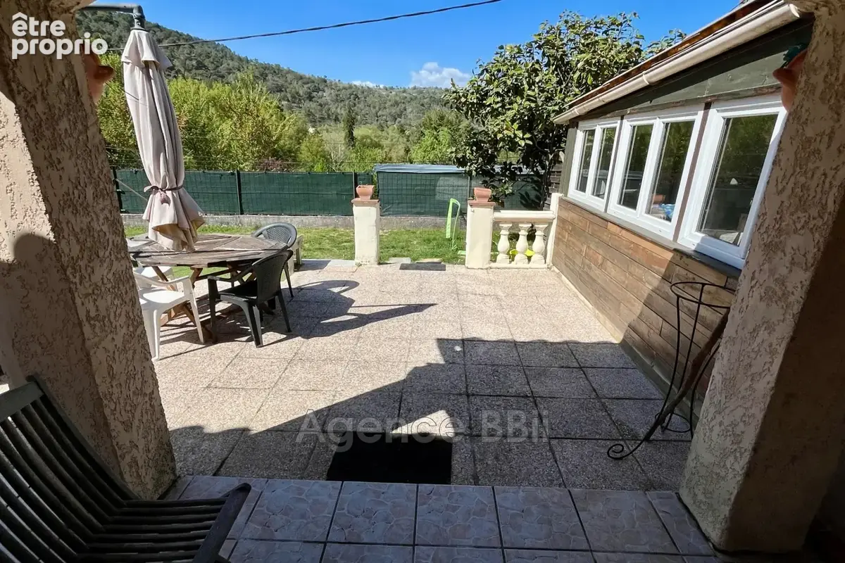Maison 6 pièces 125 m² à vendre à Tourrette-Levens (06690) - photo 9