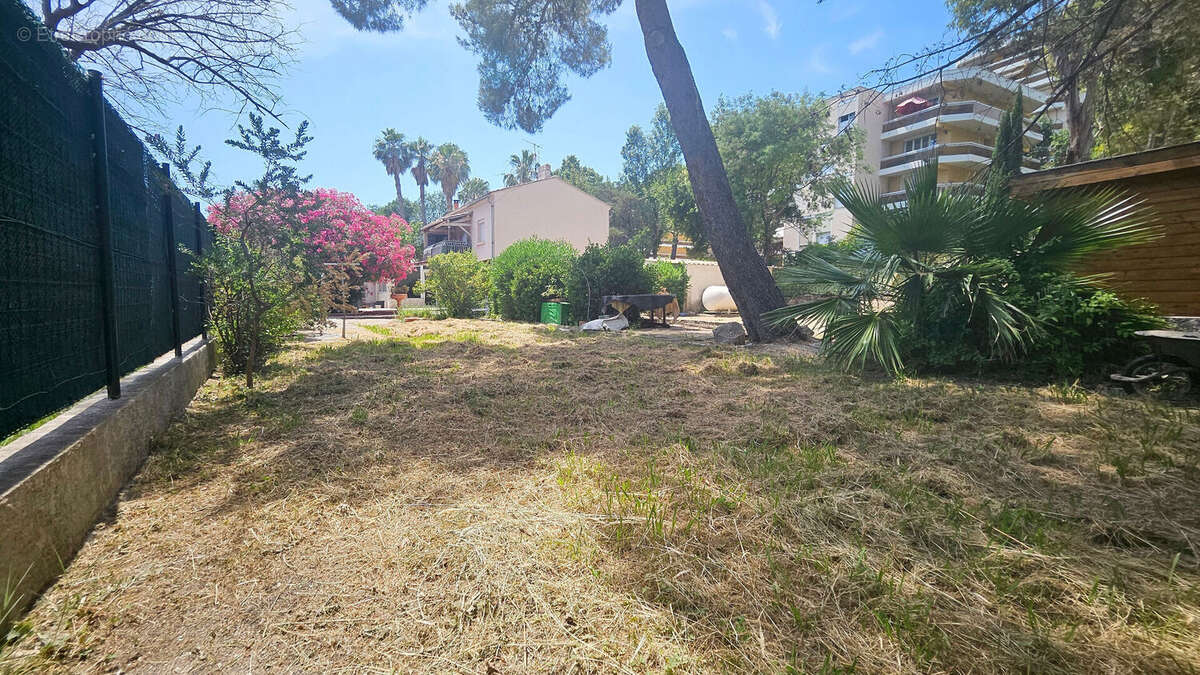 Appartement à LA GARDE